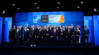La foto ufficiale dei leader al vertice Nato all'Aia, nei Paesi Bassi, (25 giugno 2025)
