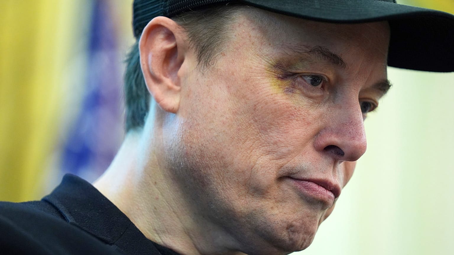 Grok, le chatbot d’IA intégré à X, détenu par Elon Musk, présente des failles dans la vérification des informations portant sur le conflit entre Israël et l'Iran.