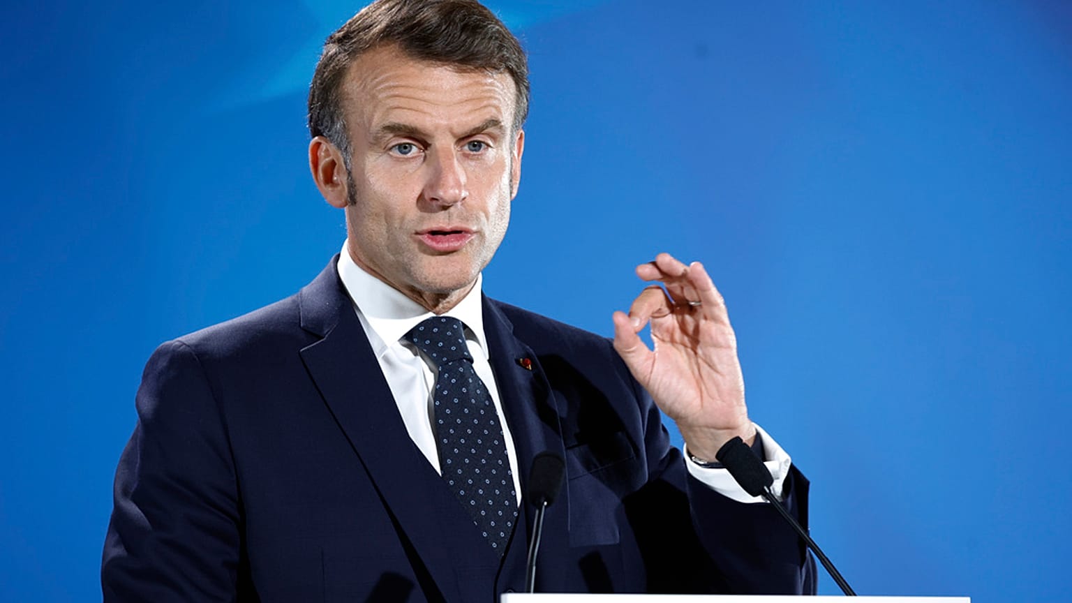 Le président français Emmanuel Macron a déclaré jeudi qu'il souhaitait un accord rapide sur les droits de douane, mais pas à n'importe quel prix.