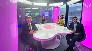 Βρυξέλλες, σ'αγαπώ; με Νικόλα Φαραντούρη, Γιάννη Αλεξανδρή και Άννα Ζαχαριάδου