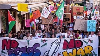 Manifestación en Venecia contra la boda de Bezos