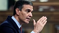 El presidente español, Pedro Sánchez, habla durante una sesión parlamentaria en Madrid, España, el 21 de octubre de 2020.