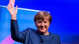 Angela Merkel kritisiert die Praxis des unionsgeführten Innenministeriums hinsichtlich der Migrationspolitik.
