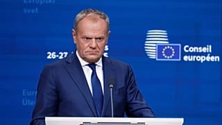 El primer ministro polaco, Donald Tusk, en una rueda de prensa durante la cumbre de la UE en Bruselas, el jueves 26 de junio de 2025.