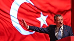 Özgür Özel