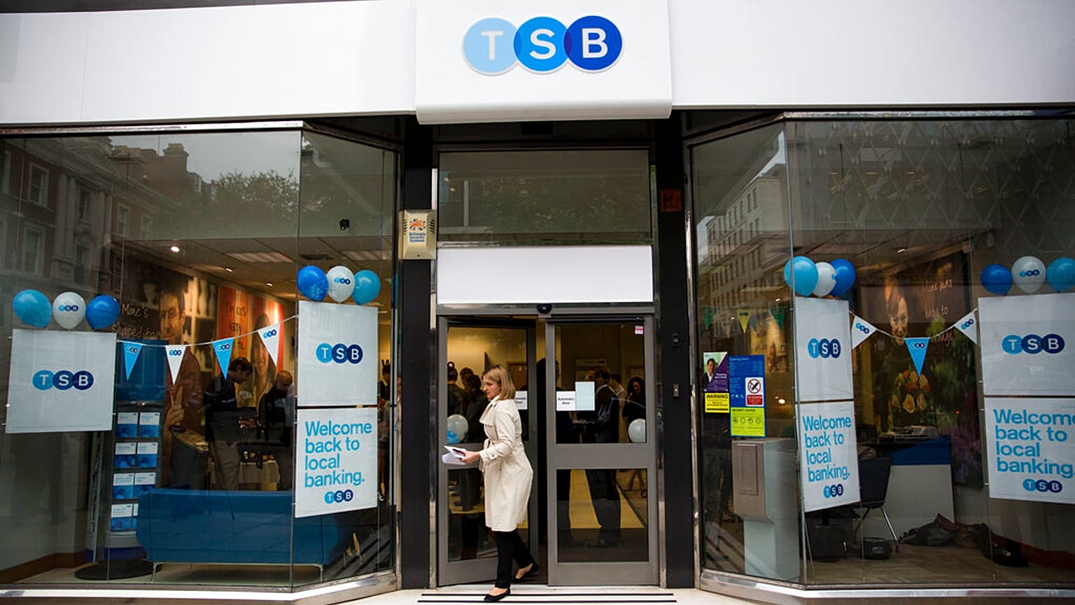 El banco TSB se ve en Baker Street en Londres, el lunes 9 de septiembre de 2013. 