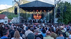 A Parno Graszt együttes koncertje a torockói Duna Napokon 2025. május 31-én