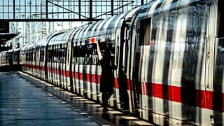 Wird HVV-Geschäftsführerin Anne-Theresa Korbutt neue Bahn-Chefin?