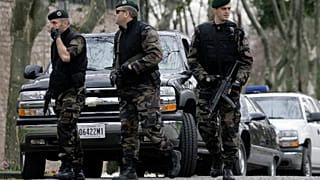 ضباط شرطة أتراك من الوحدة الخاصة ، تركيا، يوم الثلاثاء 25 مارس/آذار 2008. 