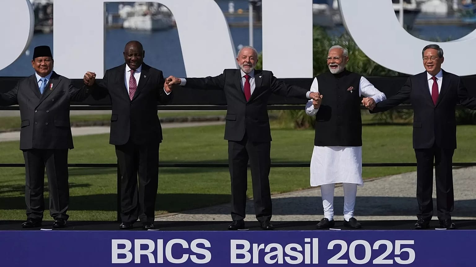 Le président indonésien Prabowo Subianto, le président sud-africain Cyril Ramaphosa, le président brésilien Luiz Inacio Lula da Silva, le premier ministre indien Narendra Modi