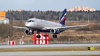Самолет "Аэрофлота" садится в "Шереметьево", иллюстрационное фото