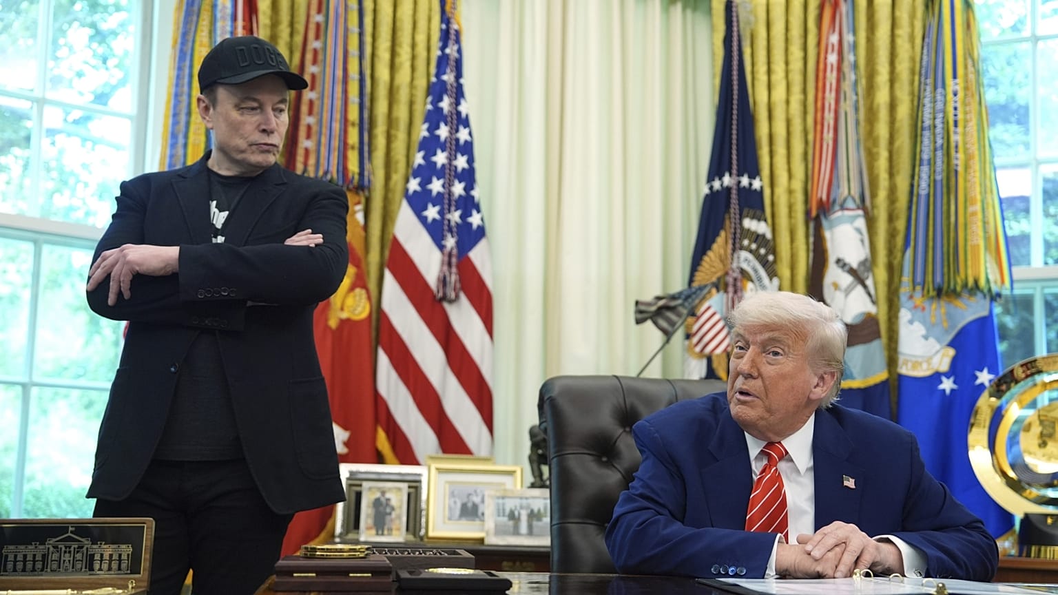 Elon Musk és Donald Trump májusban az Ovális Irodában