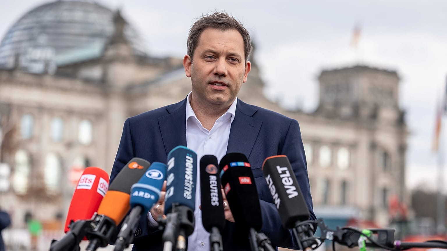 Finanzminister Lars Klinbeil (SPD) will ein faires Abkommen mit den USA erreichen
