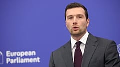 Jordan Bardella ist Vorsitzender der Fraktion Patriots for Europe im Europäischen Parlament
