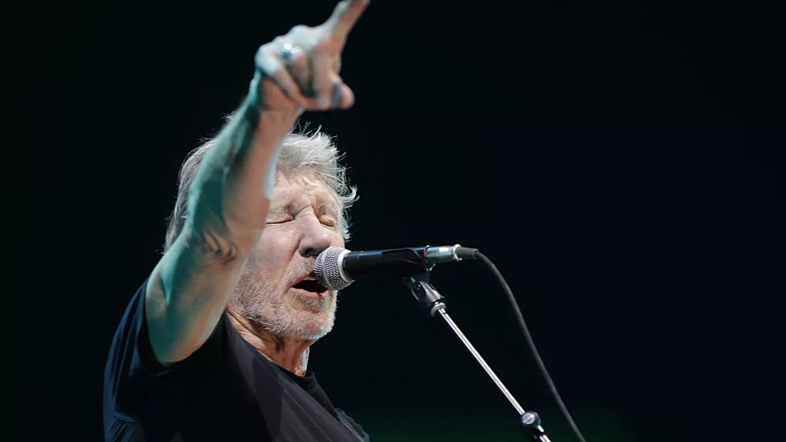 Roger Waters Filistin Hareketi'ne destek verdi ve Birleşik Krallık Hükümeti'nden bağımsızlığını ilan etti