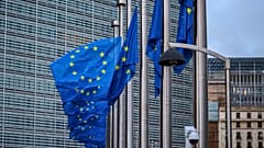 Zwölf Sterne auf blauem Grund: Die europäische Flagge vor dem EU-Hauptquartier in Brüssel, September 2022