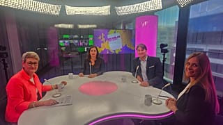 Maia de La Baume avec Oana Lungescu, Kait Bolongaro et Philippe Jacqué.
