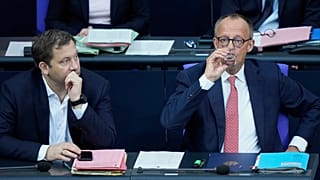 Lars Klingbeil (SPD) und Friedrich Merz (CDU)