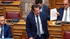 A bevándorlási és menekültügyi miniszter, Thanos Plevris