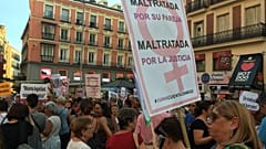 Concentración en Callao a favor de Juana Rivas en un caso que ha conmocionado a España. 17 de agosto de 2017.