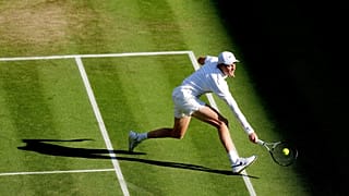 Jannik Sinner ha sconfitto Novak Djokovic nella semifinale del singolare maschile di Wimbledon e va in finale con Alcaraz (11 luglio 2025)