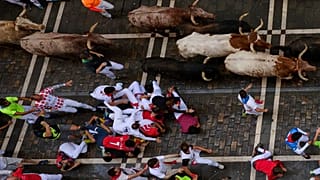 Pamplonai San Fermin Fesztivál bikafuttatás  