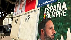 Archivbild von Wahlplakaten in Torre Pacheco, Murcia, Spanien.