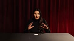 'Haz una pose', obra de Marina Abramović 