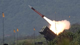 Un missile américain Patriot est lancé lors d'un exercice annuel dans le comté d'Ilan, à 80 kilomètres à l'ouest de Taipei, à Taïwan, le 20 juillet 2006.
