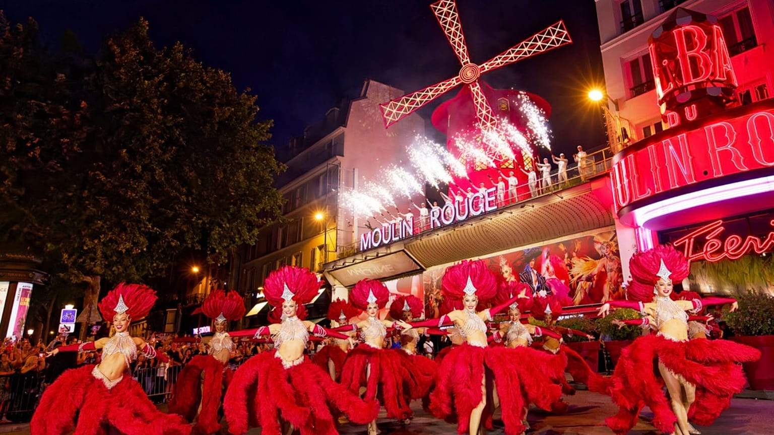 France Moulin Rouge