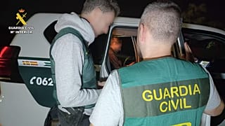 Imágenes de agentes de la Guardia Civil.