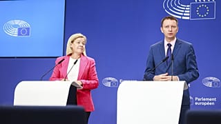 Siegfried Mureșan (EPP) and Carla Tavares (S&D) are the Parliament's rapporteurs for MFF
