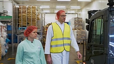 Czy możemy zwalczać rybne oszustwa? Obejrzyj 1. odcinek The Food Detectives