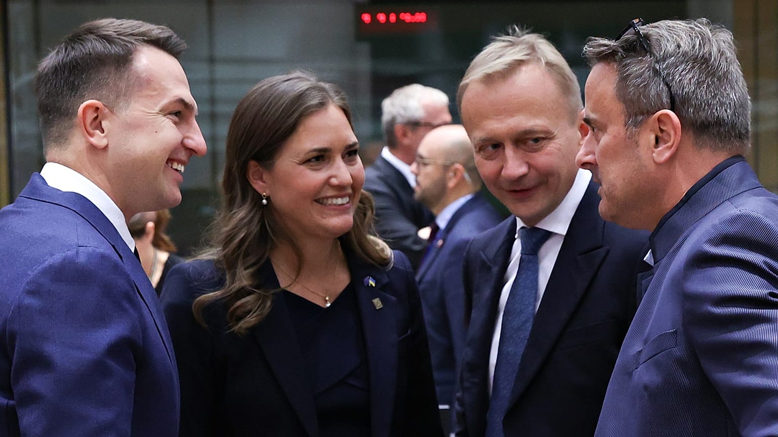 De izquierda a derecha: Adam Szlapka, Marie Bjerre, Piotr Serafin y Xavier Bettel.