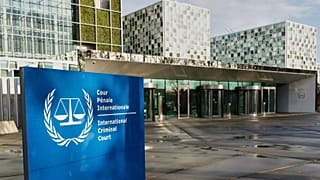 Lahey'deki Uluslararası Ceza Mahkemesi'nin dış cephesinin genel görünümü, 12 Mart, 2025