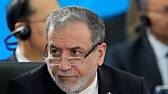 Der iranische Außenminister Abbas Araghchi nimmt am 17. jährlichen BRICS-Gipfel in Rio de Janeiro, Brasilien, teil, Montag, 7. Juli 2025
