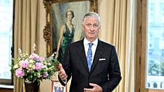 الملك فيليب ملك بلجيكا يلقي خطابًا، قبل العيد الوطني البلجيكي، خلال تسجيل في القصر الملكي في بروكسل، الأربعاء 16 يوليو 2025