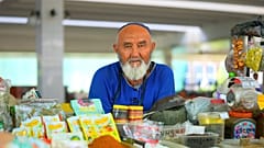 Usbekistans farbenfrohe Basare sind nicht nur Marktplätze: Finden Sie heraus, warum?