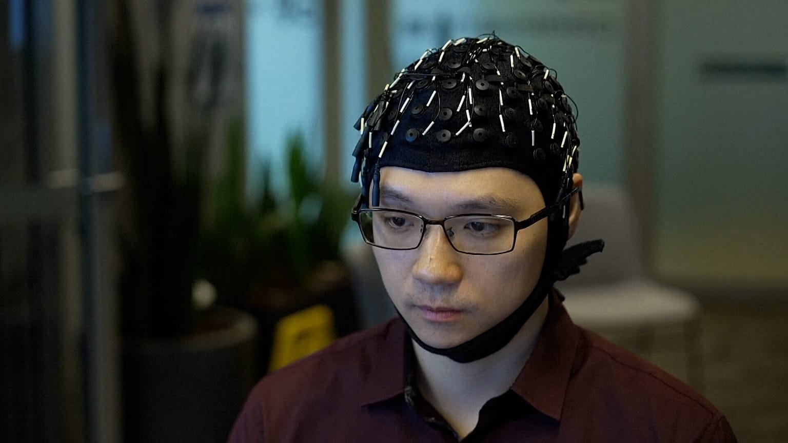 AI-powered cap designed to transform thoughts into text on a screen