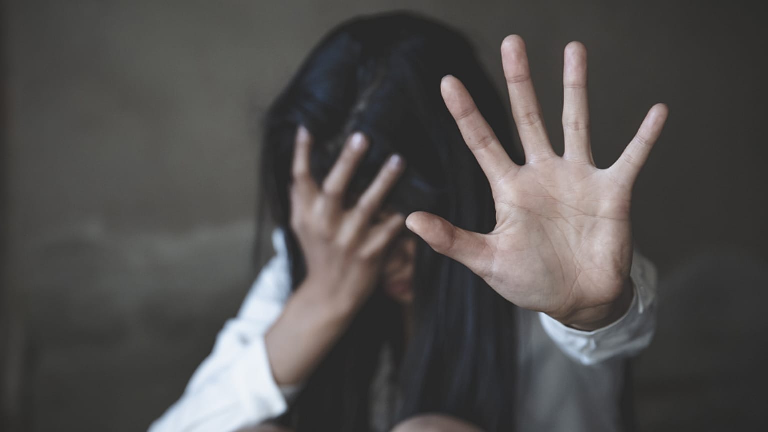 Une femme maltraitée.