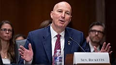 سناتور پیت ریکتس از ایالت نبراسکا