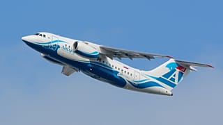 Por Masakatsu Ukon - Angara Airlines, Antonov An-148-100E RA-61710 NRT