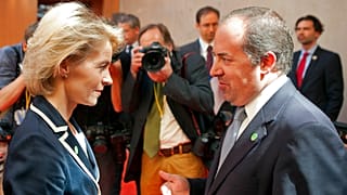 Ursula von der Leyen e o antigo ministro da Economia Álvaro Santos Pereira, numa conferência em Berlim em 2013