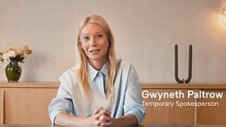 Gwyneth Paltrow şirket sözcüsü olarak kameralar karşısında.
