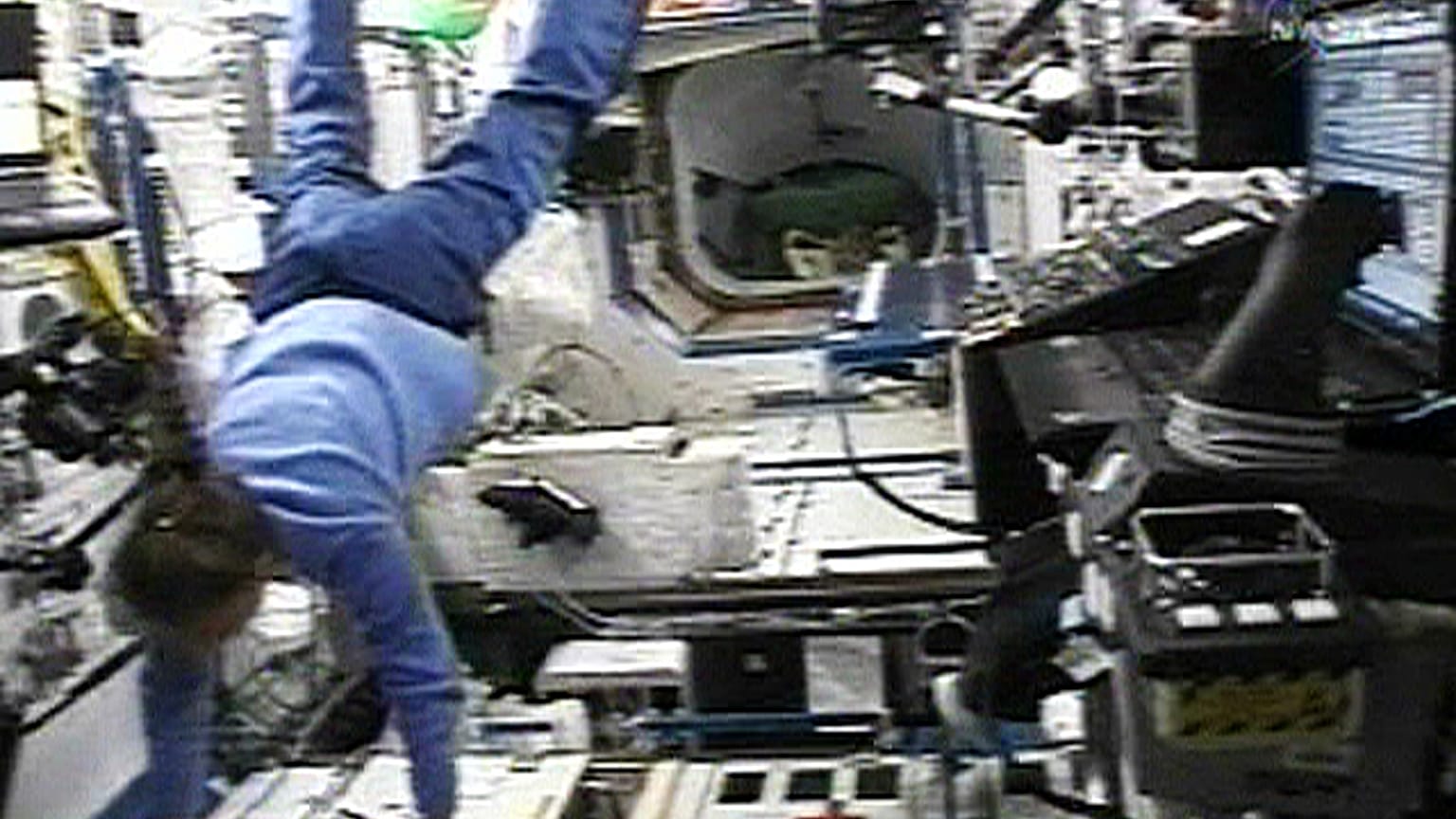 El recorte presupuestario de la NASA más de 3.000 despidos, 26 de julio de 2027
