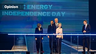 Staats- und Regierungschefs von Litauen, Lettland, Estland und der EU bei der Einweihung der Synchronisierung der baltischen Staaten mit dem EU-Stromnetz in Vilnius, Februar 2025
