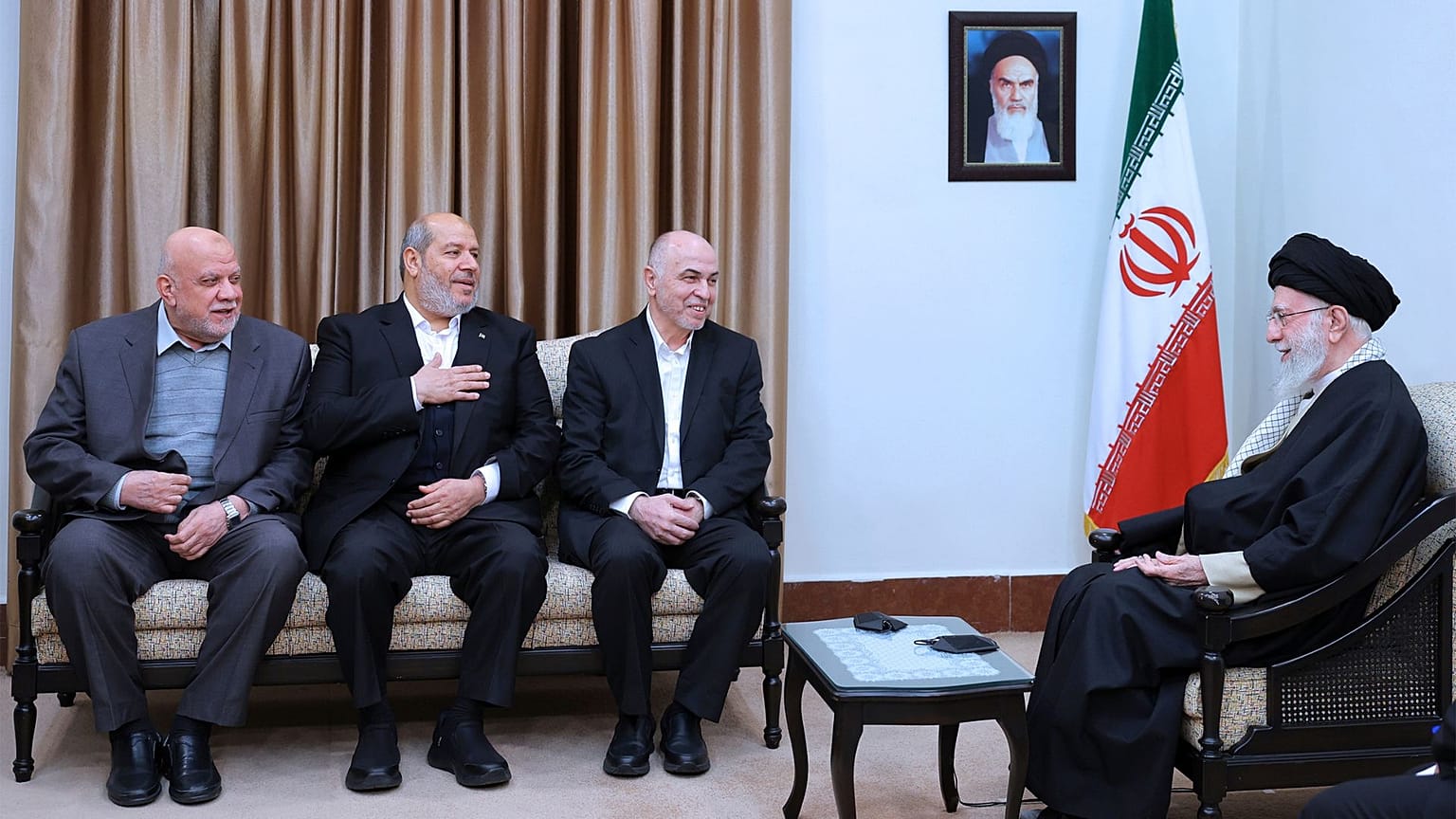 دیدار اعضای رهبری حماس با رهبر جمهوری اسلامی ایران در تهران به تاریخ هشتم فوریه ۲۰۲۵