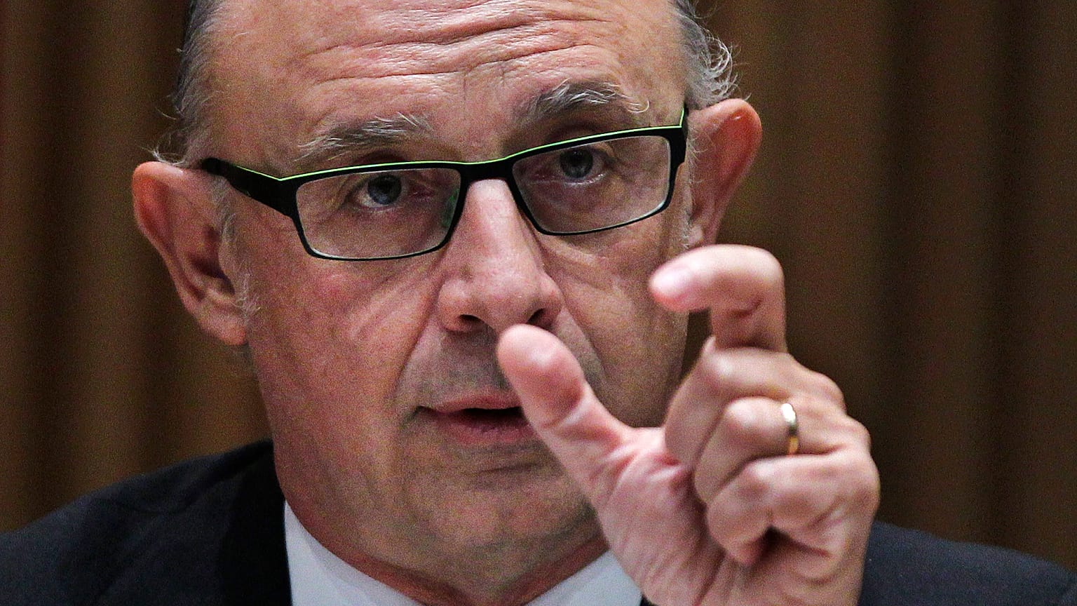 ARCHIVO: Cristóbal Montoro, en una rueda de prensa en 2012