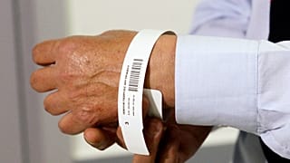 La pulsera especial de monitorización del paciente