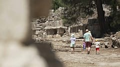 Jenseits der Strände von Antalya: antike Städte, Schluchtenpfade und die Gipfel des Olympos